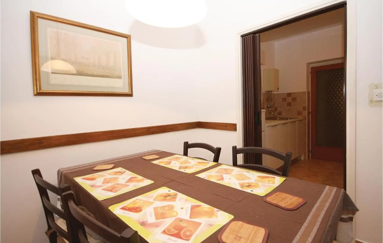 Cozy Apartment In Medulin With Wifi
